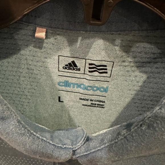 Men’s Addidas Golf shirt - Picture 3 of 3